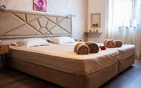 Enika Hotel